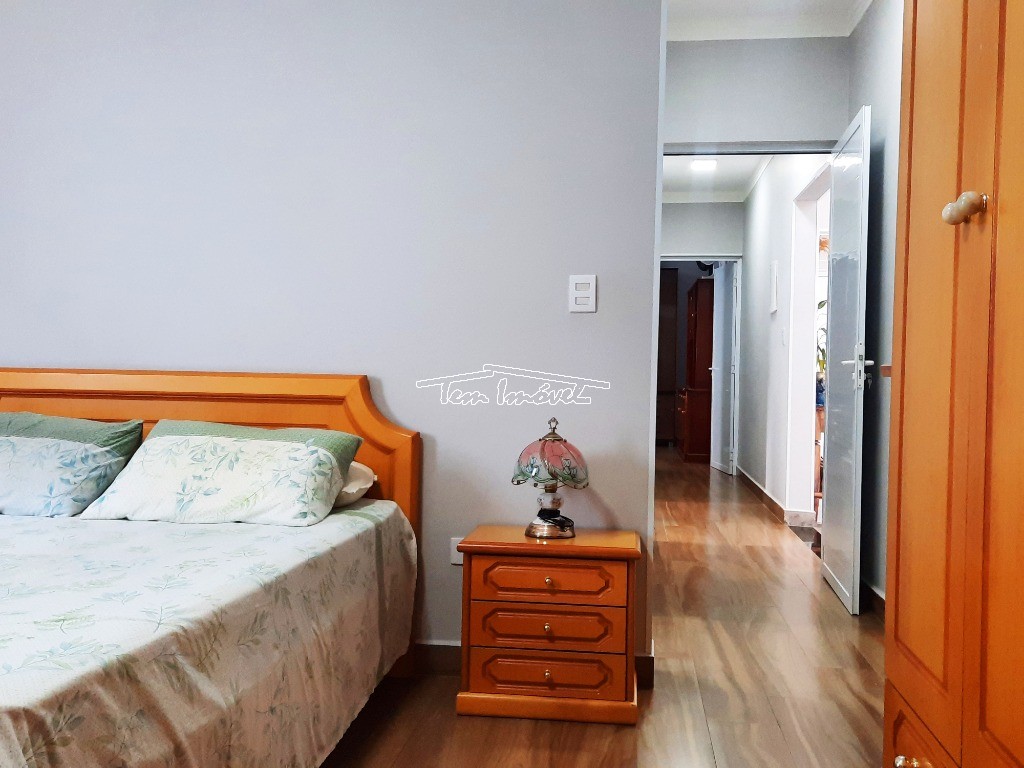 Casa à venda com 3 quartos, 184m² - Foto 18