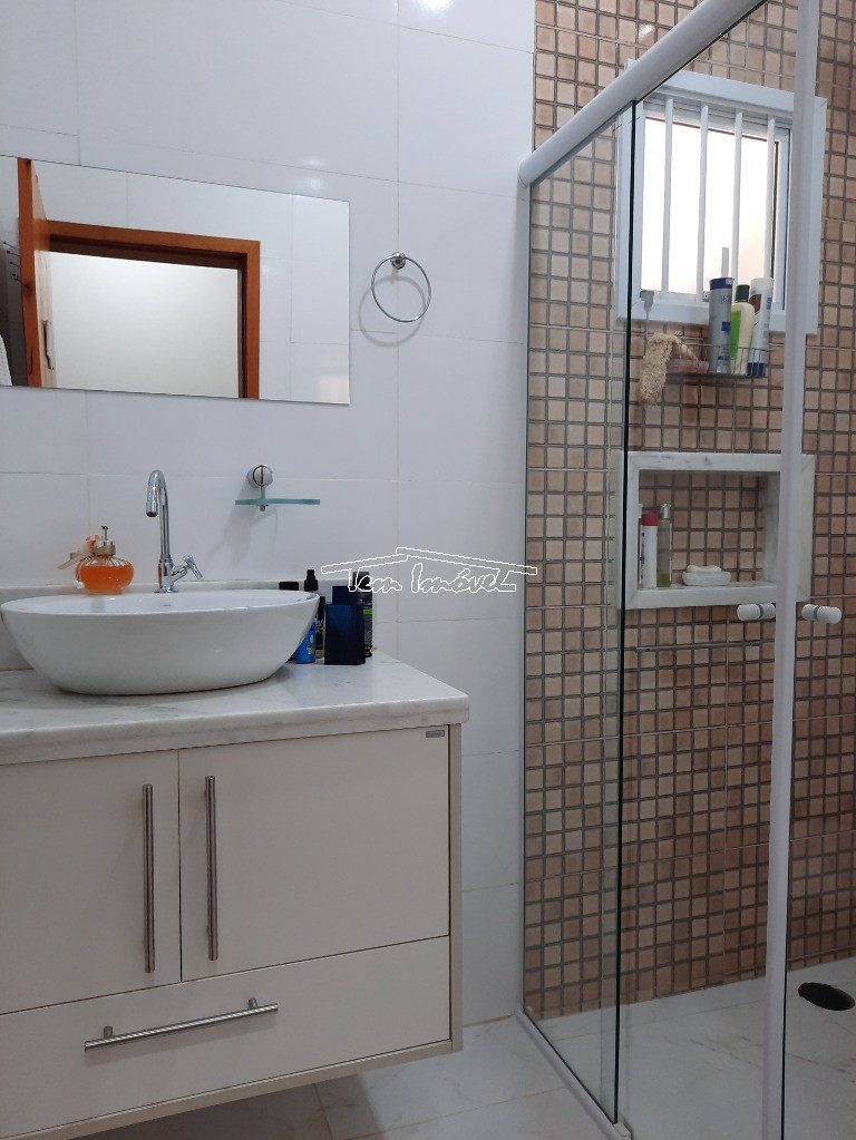 Casa à venda com 3 quartos, 175m² - Foto 14