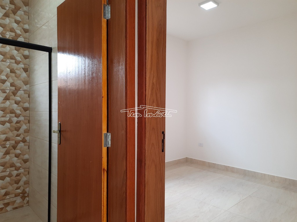 Casa à venda com 2 quartos, 70m² - Foto 12