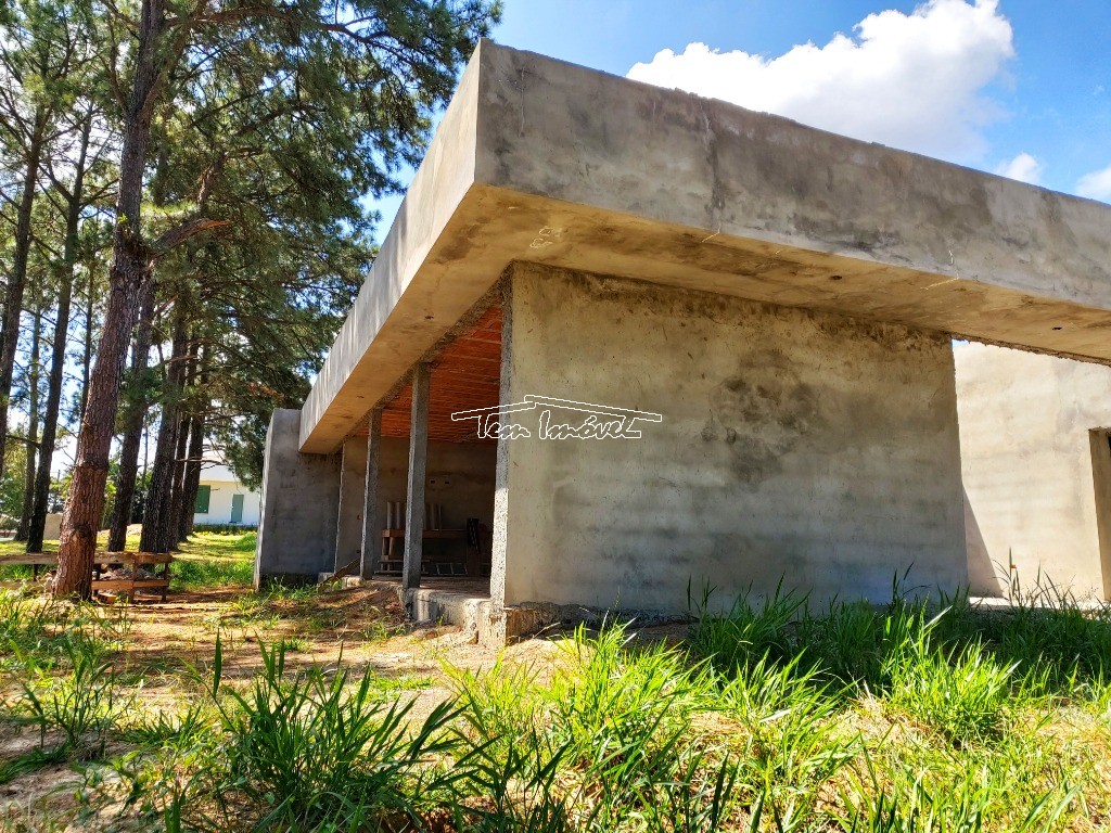 Fazenda à venda com 3 quartos, 152m² - Foto 1