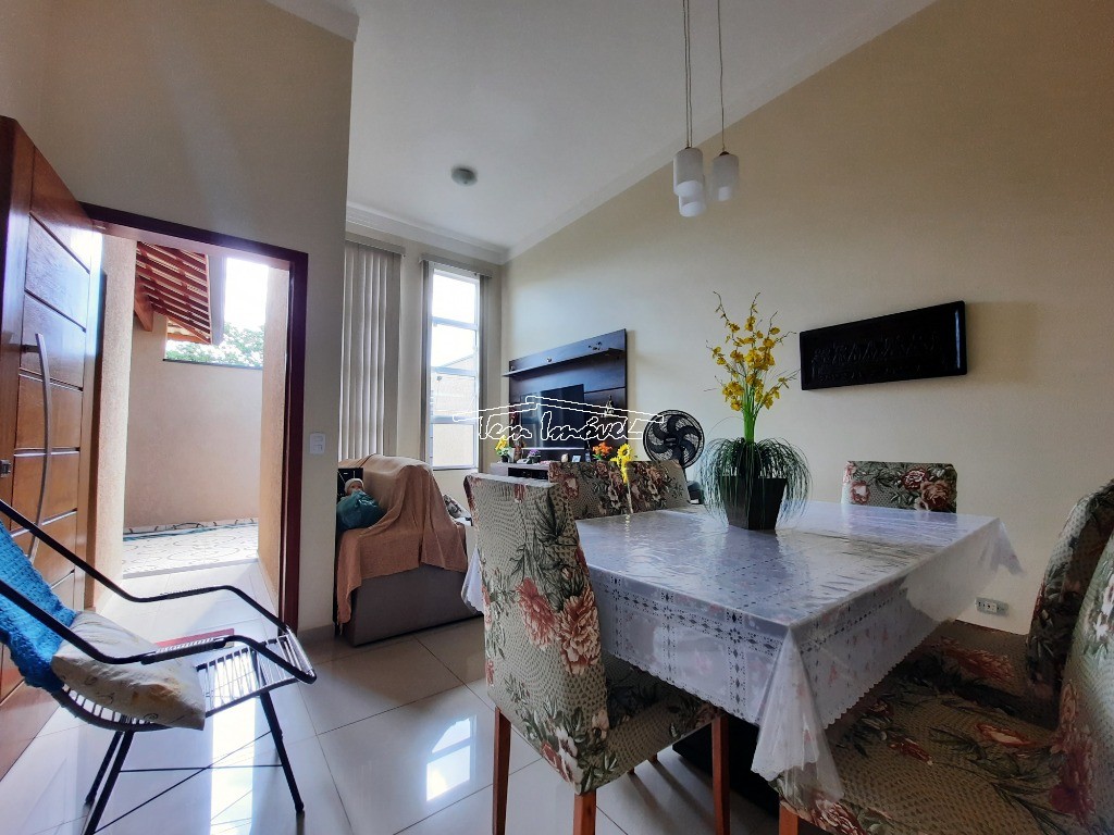 Casa à venda com 2 quartos, 150m² - Foto 5