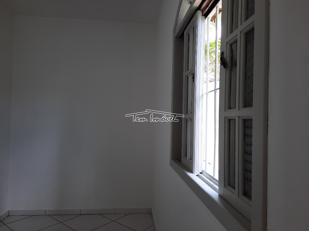 Casa à venda com 3 quartos, 190m² - Foto 15