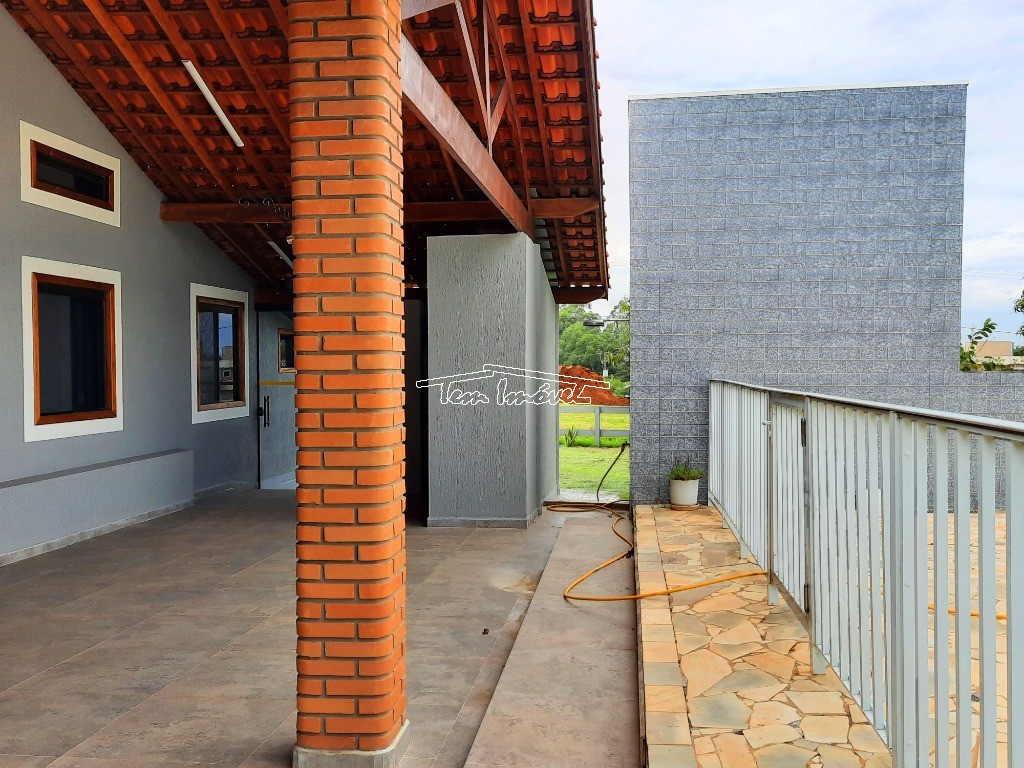 Fazenda à venda com 2 quartos, 150m² - Foto 3