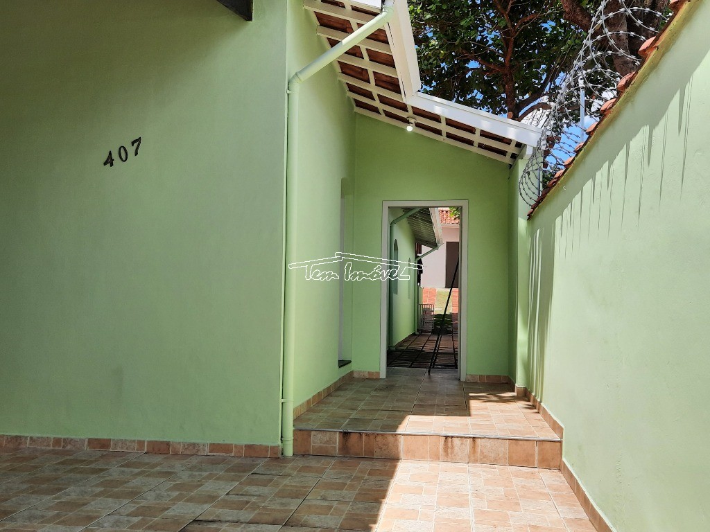 Casa à venda com 3 quartos, 190m² - Foto 4