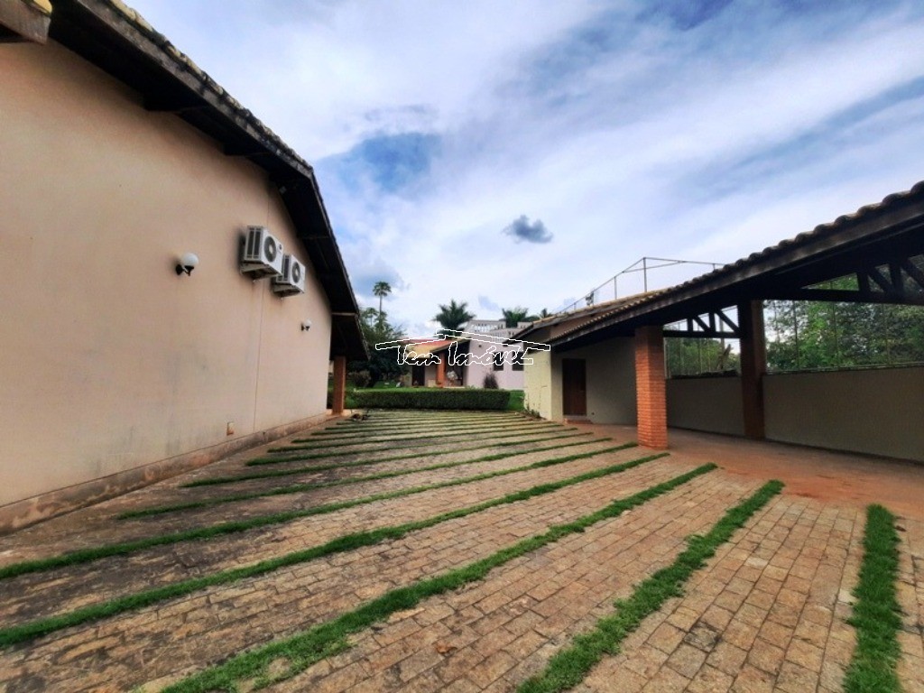 Fazenda à venda com 7 quartos, 720m² - Foto 2