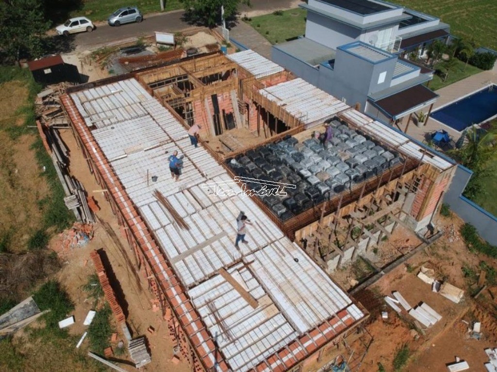 Fazenda à venda com 4 quartos, 355m² - Foto 1