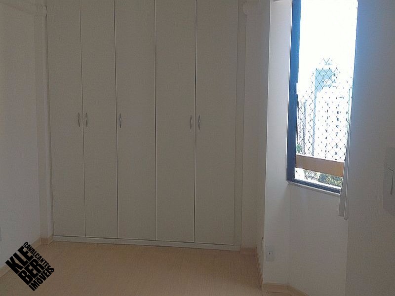 Apartamento à venda com 3 quartos, 115m² - Foto 8