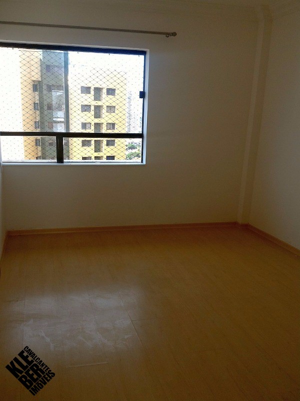 Apartamento à venda com 3 quartos, 115m² - Foto 13