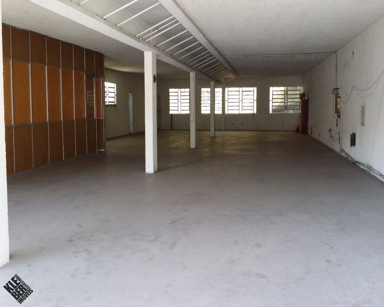 Loja-Salão para alugar, 1200m² - Foto 1