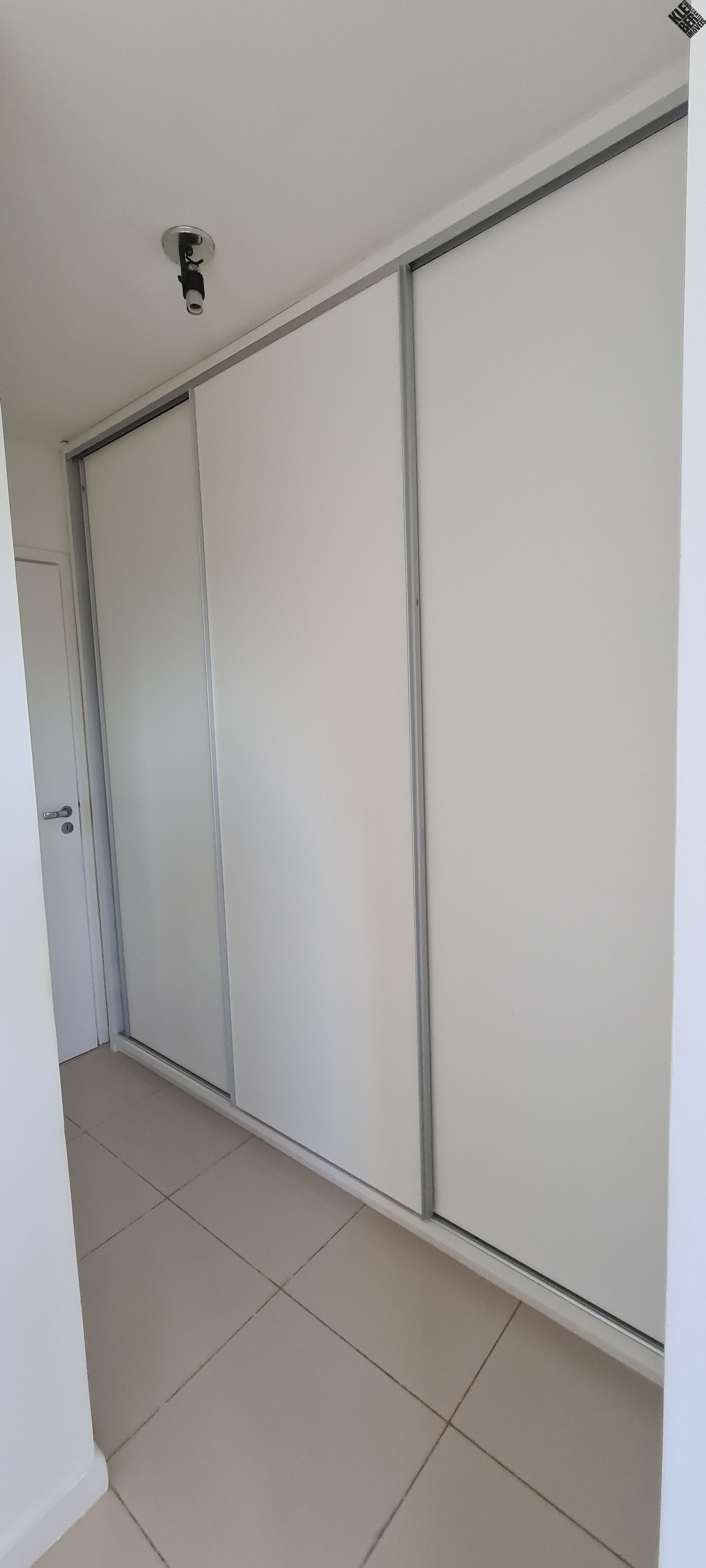 Apartamento para alugar com 3 quartos, 109m² - Foto 3