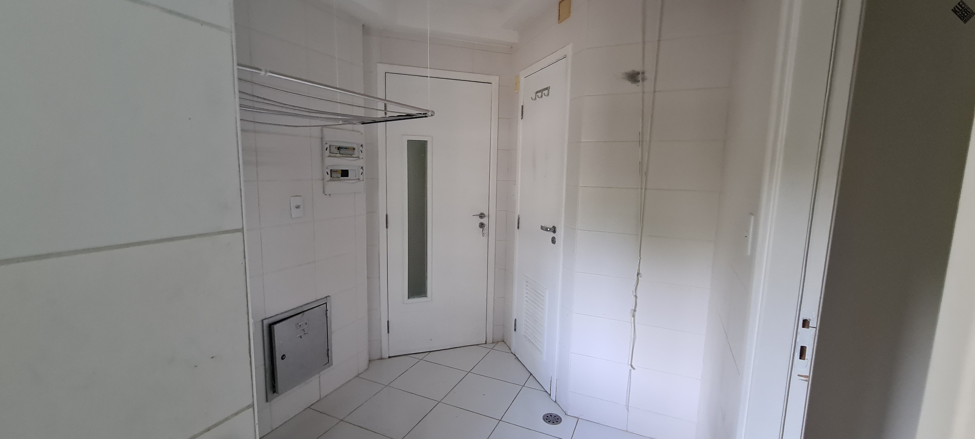 Apartamento para alugar com 3 quartos, 109m² - Foto 9