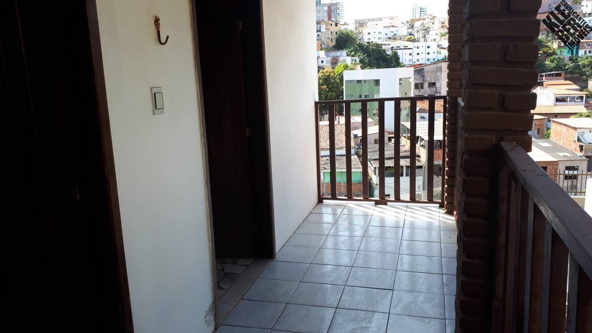 Casa à venda com 4 quartos, 355m² - Foto 6