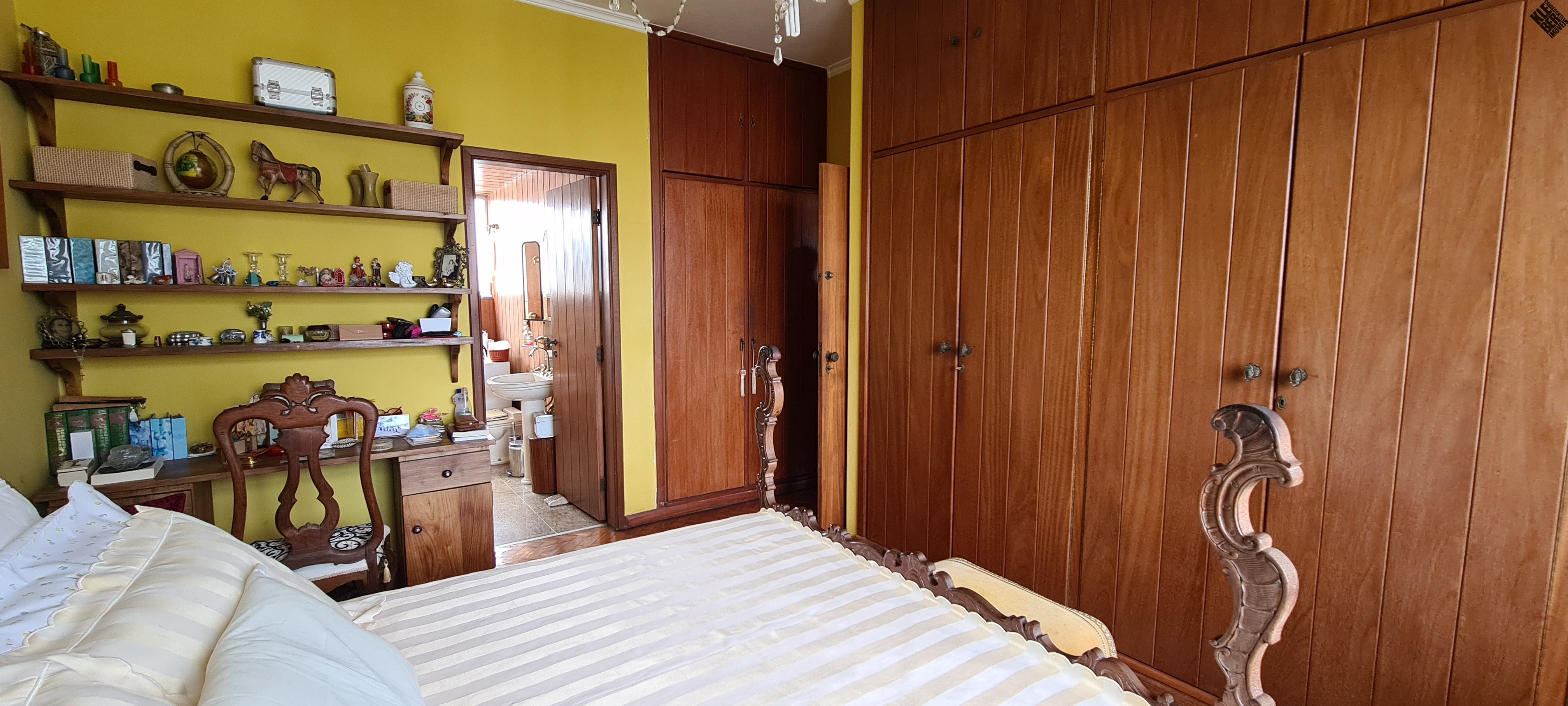 Apartamento à venda com 3 quartos, 212m² - Foto 18