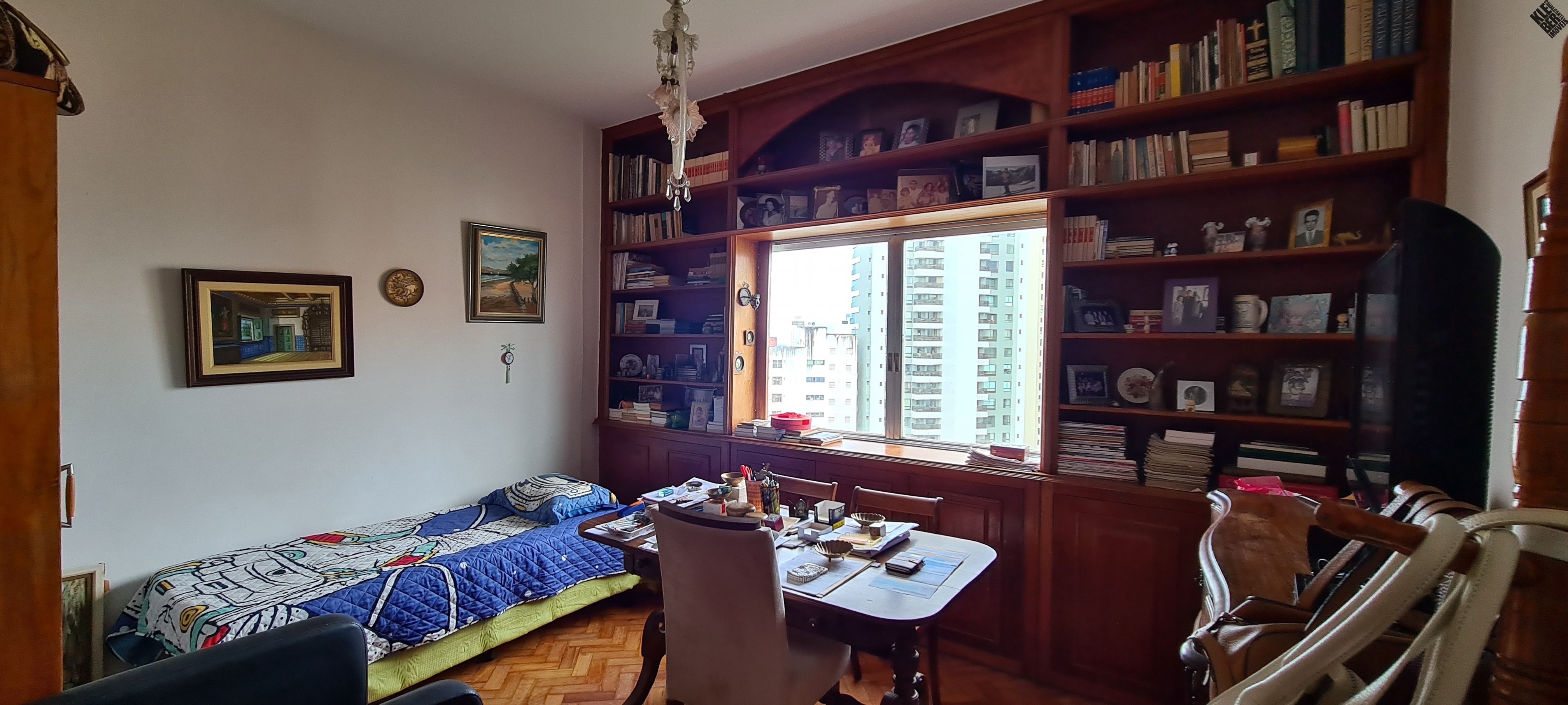 Apartamento à venda com 3 quartos, 212m² - Foto 12