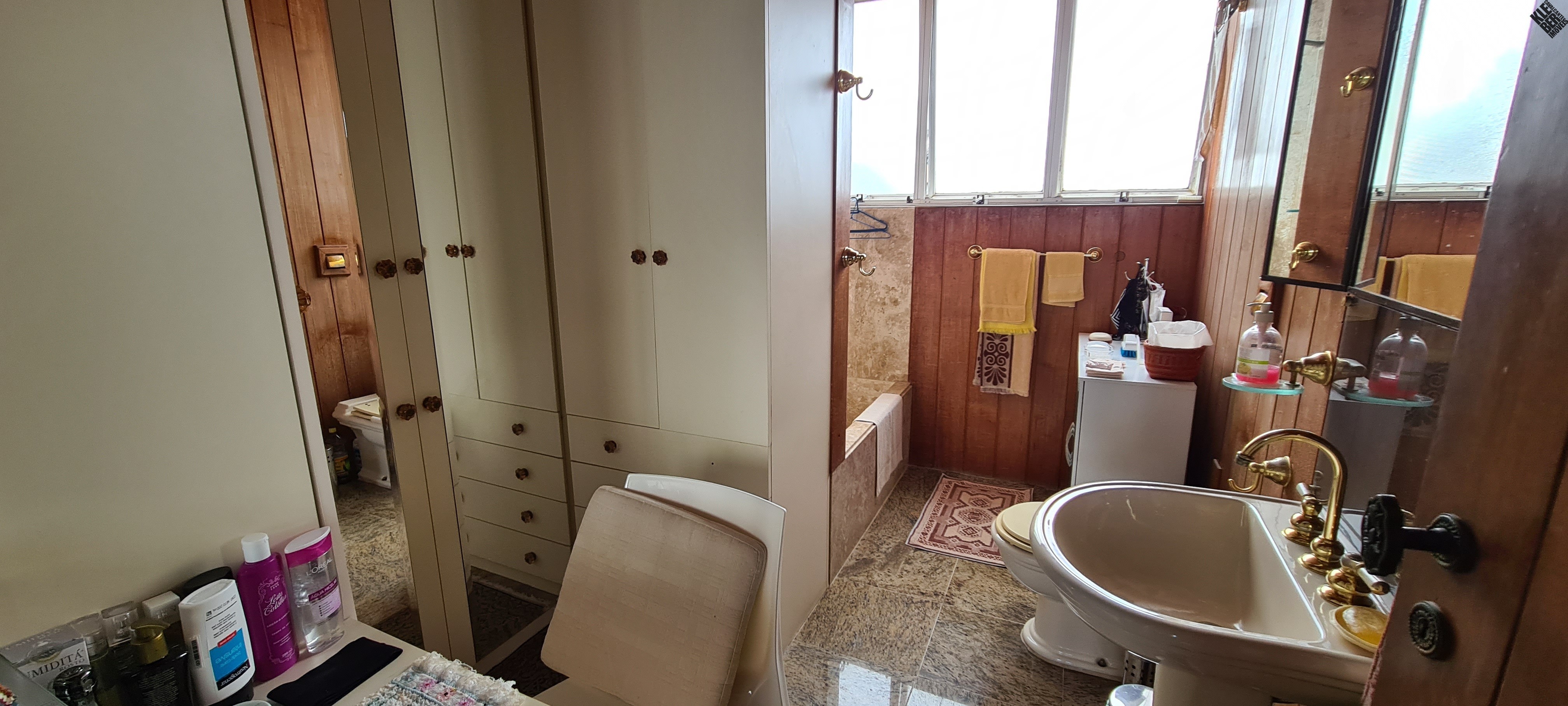 Apartamento à venda com 3 quartos, 212m² - Foto 19