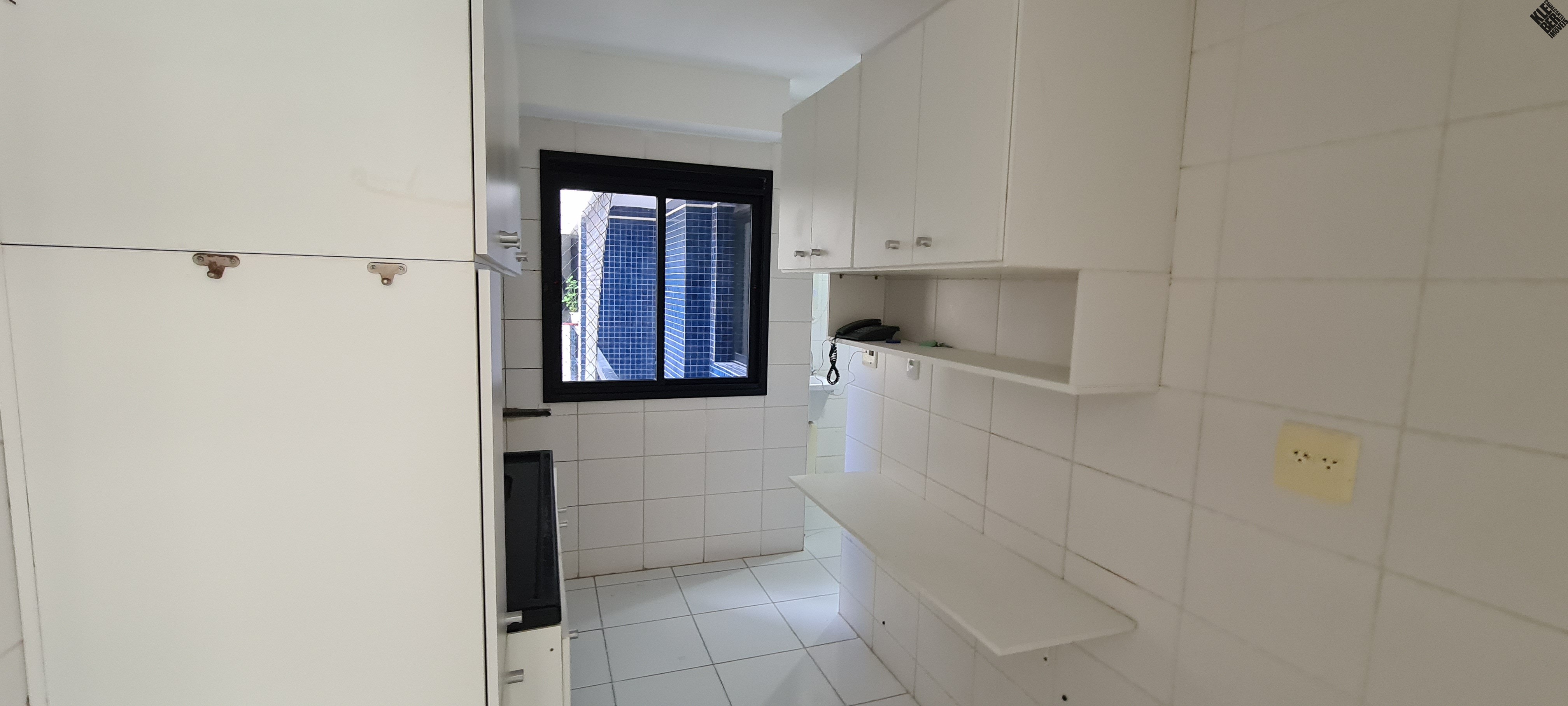 Apartamento para alugar com 3 quartos, 109m² - Foto 17