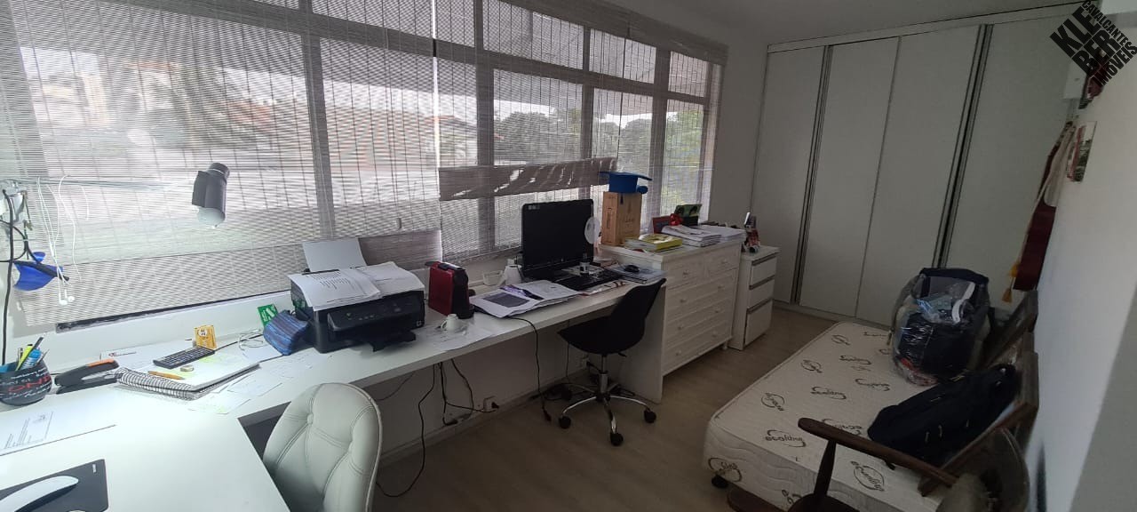 Casa para alugar com 3 quartos, 200m² - Foto 11