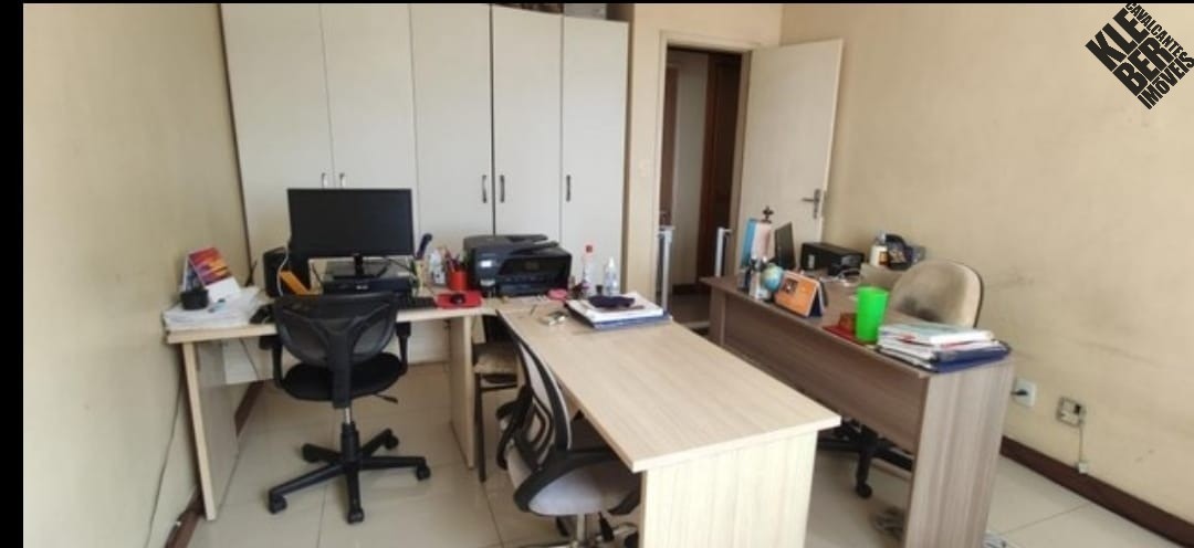 Apartamento à venda com 4 quartos, 208m² - Foto 25