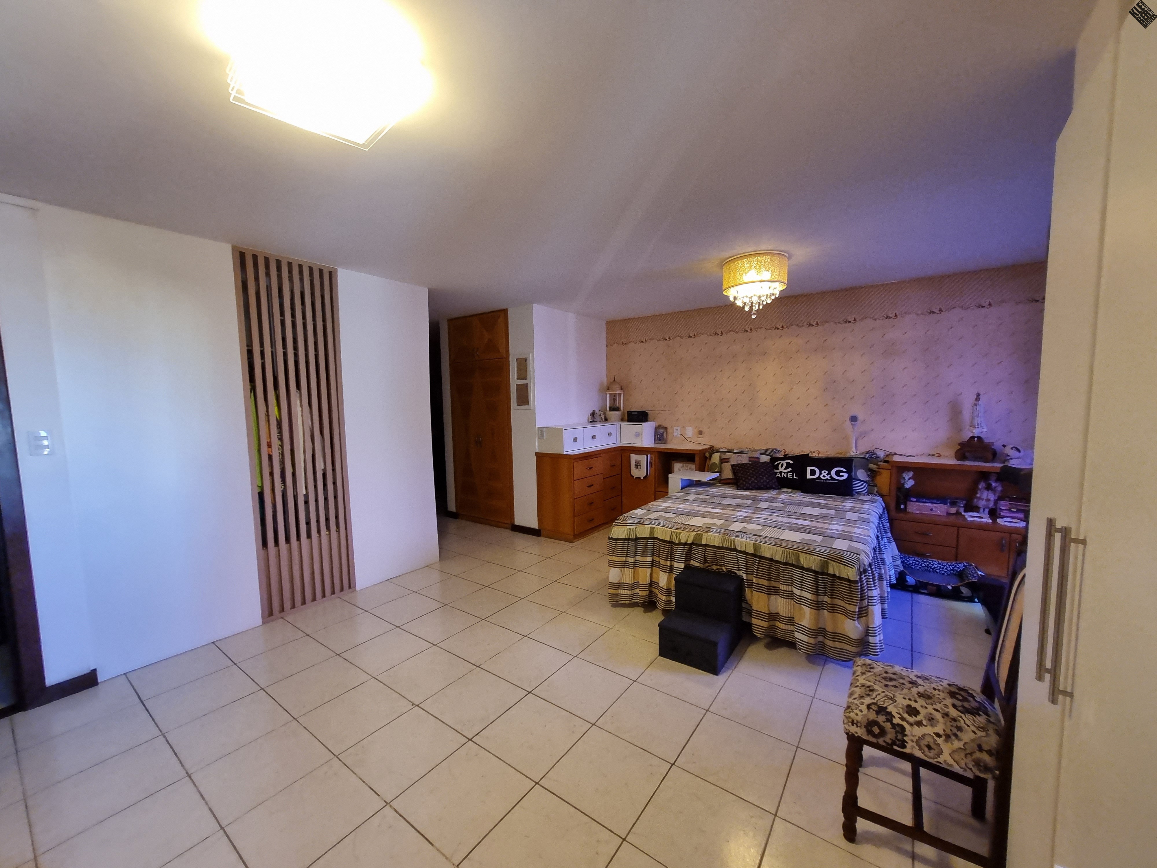 Apartamento à venda com 4 quartos, 214m² - Foto 31