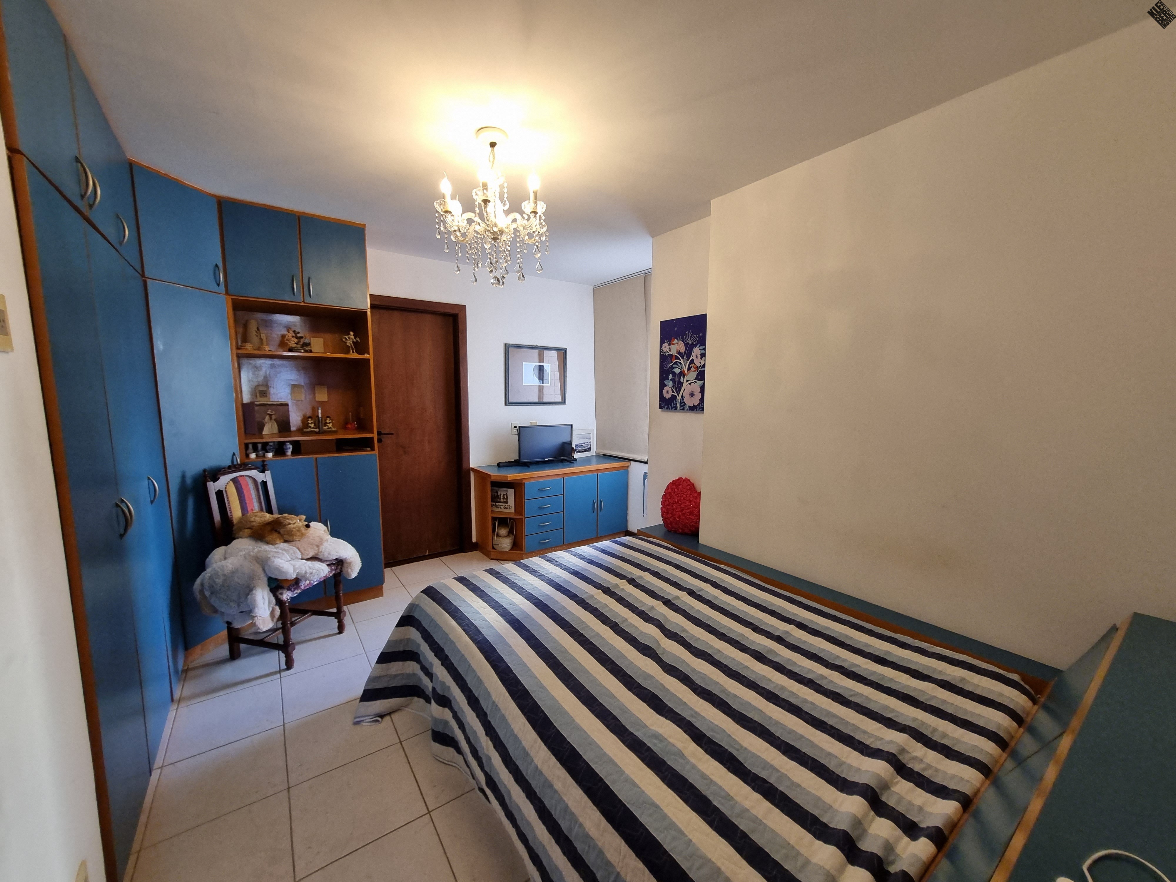 Apartamento à venda com 4 quartos, 214m² - Foto 32