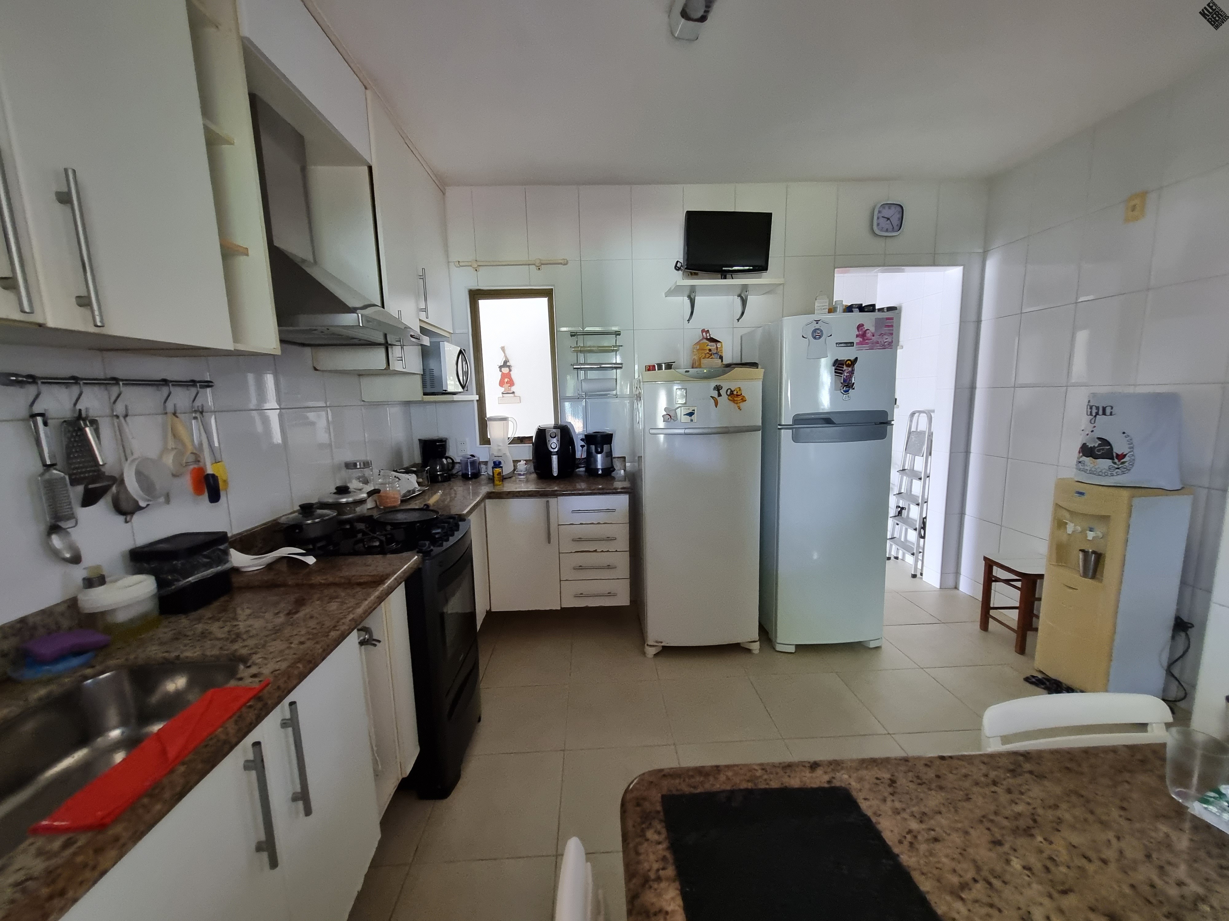 Casa à venda com 4 quartos, 210m² - Foto 13