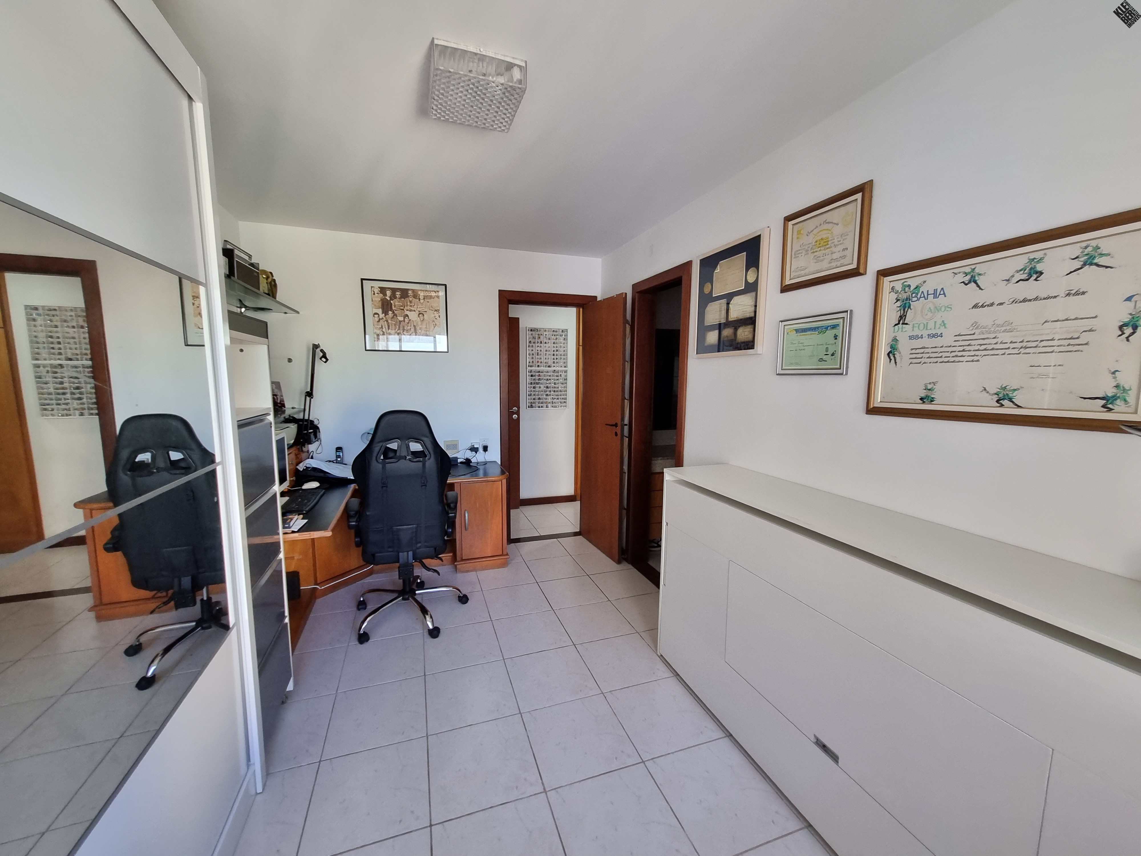 Apartamento à venda com 4 quartos, 214m² - Foto 37