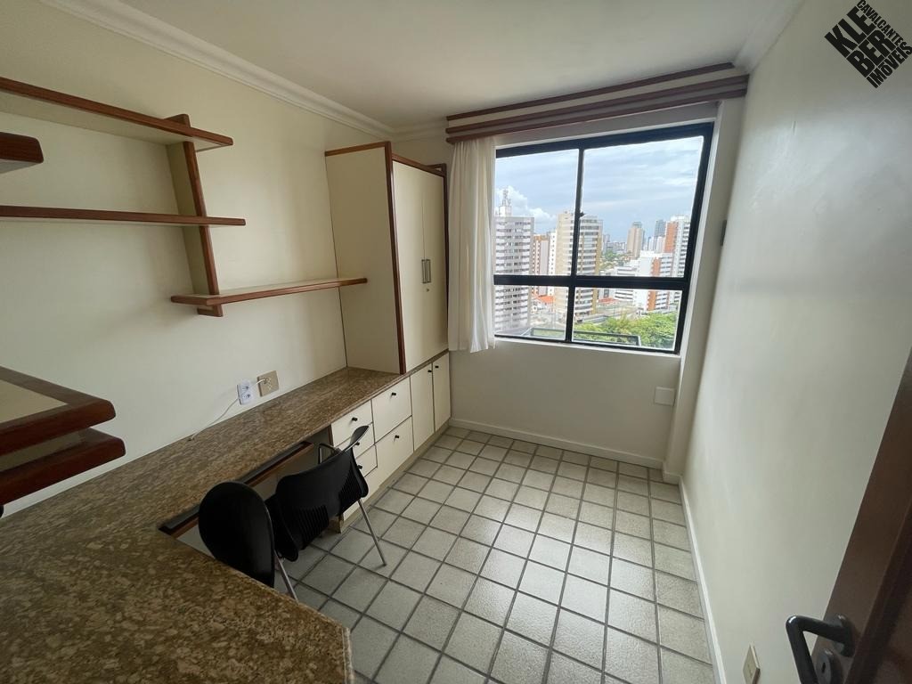 Apartamento à venda com 4 quartos, 166m² - Foto 19