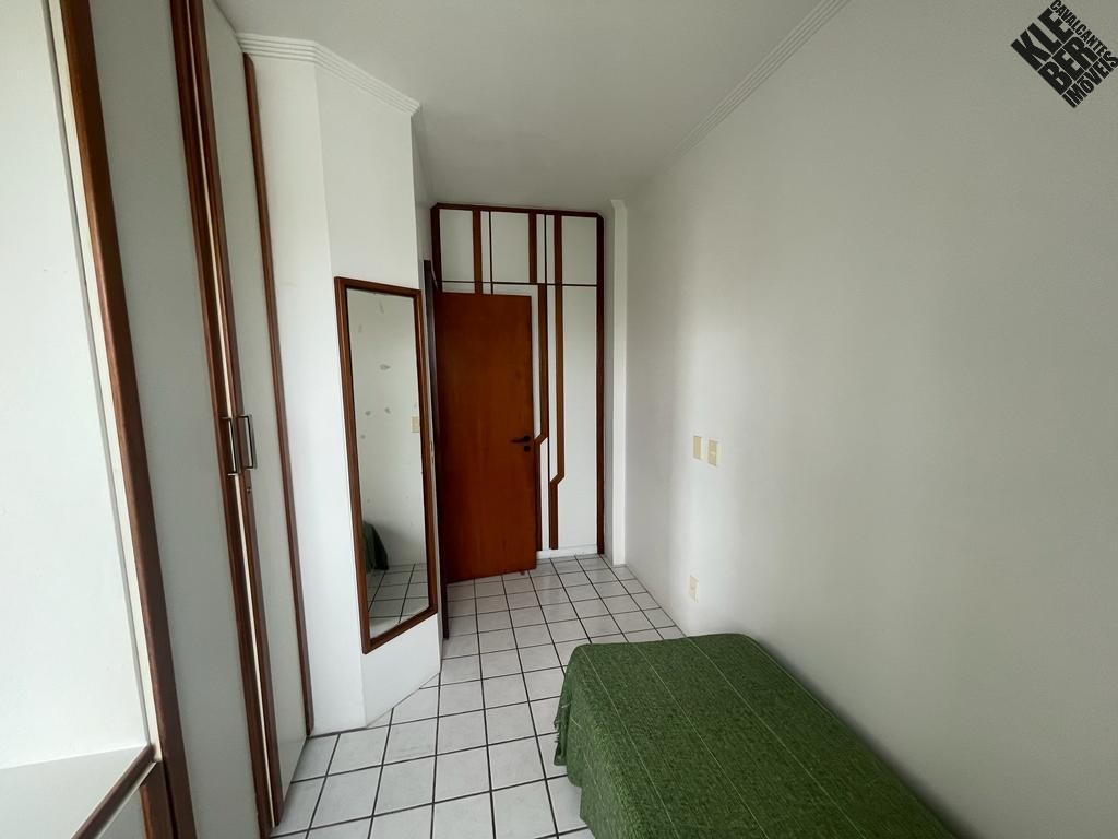 Apartamento à venda com 4 quartos, 166m² - Foto 16