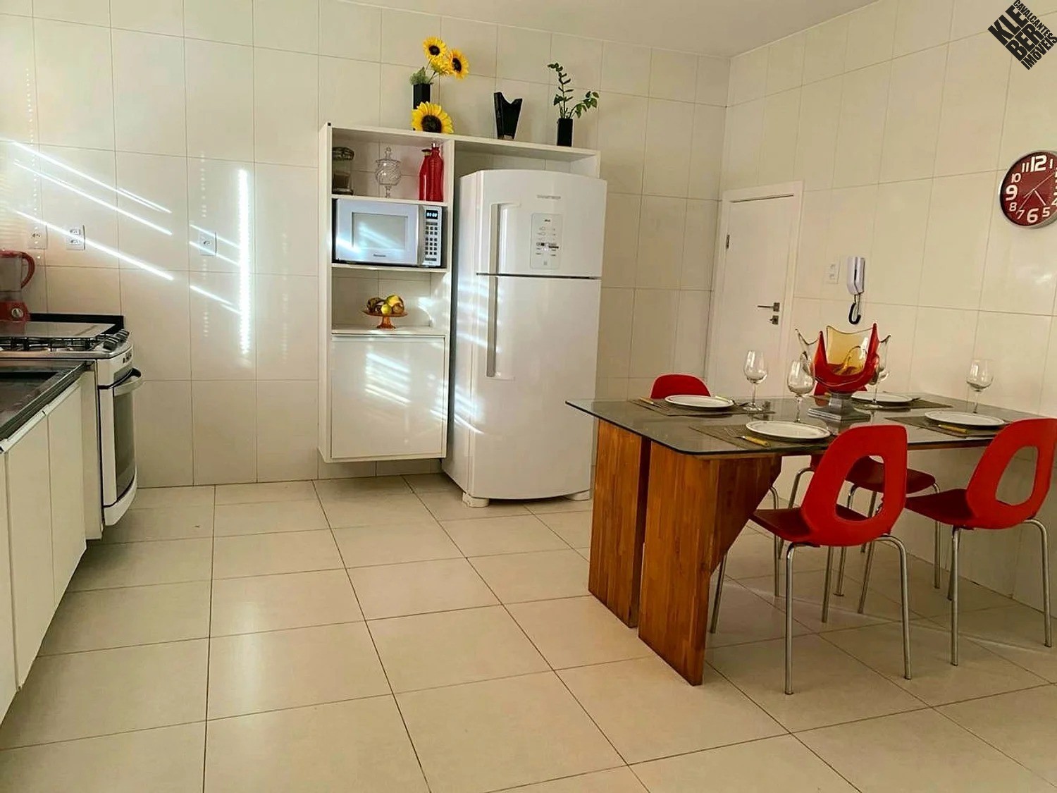 Casa à venda com 4 quartos, 300m² - Foto 27