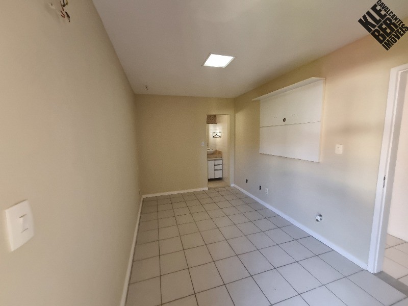 Casa para alugar com 2 quartos, 128m² - Foto 13