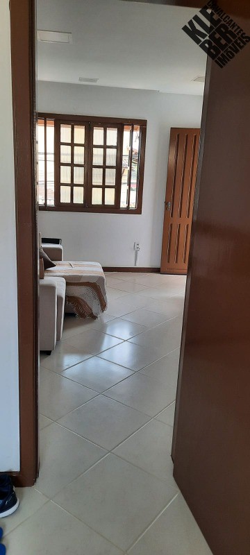 Casa à venda com 5 quartos, 276m² - Foto 11