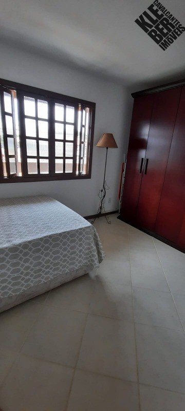 Casa à venda com 5 quartos, 276m² - Foto 16