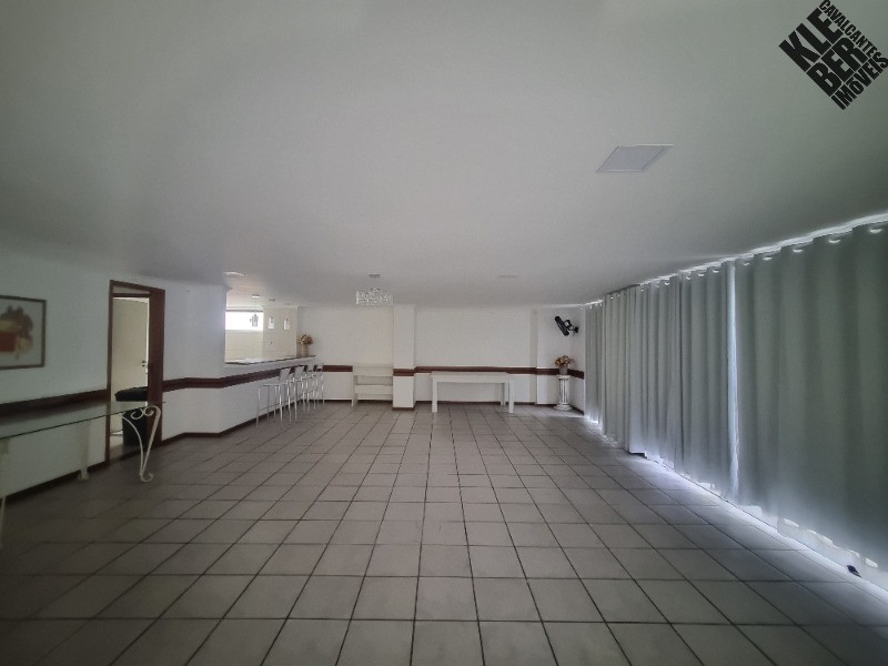 Apartamento à venda com 2 quartos, 80m² - Foto 31