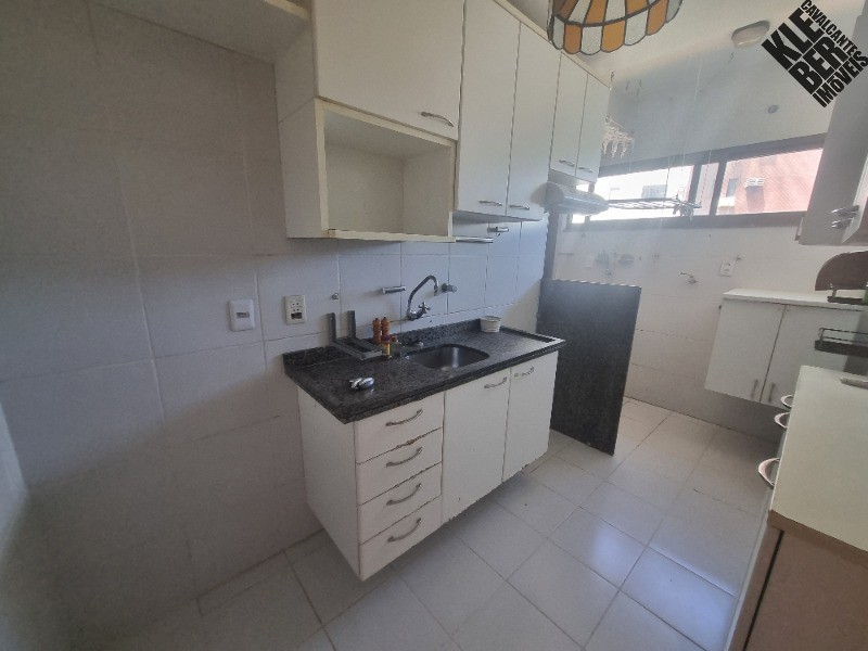 Apartamento para alugar com 2 quartos, 83m² - Foto 7