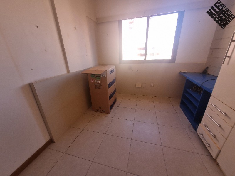 Apartamento para alugar com 2 quartos, 83m² - Foto 20