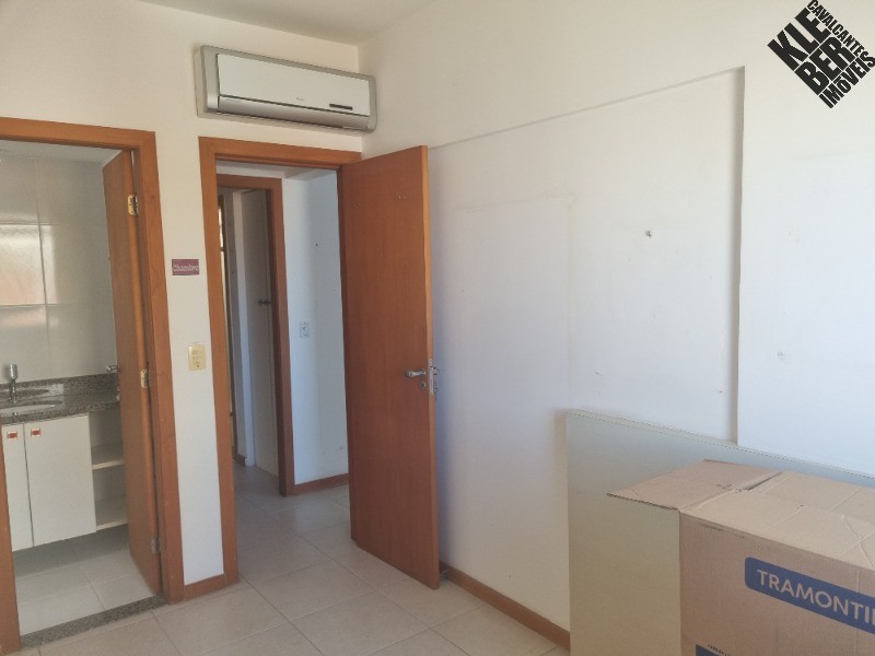 Apartamento para alugar com 2 quartos, 83m² - Foto 14