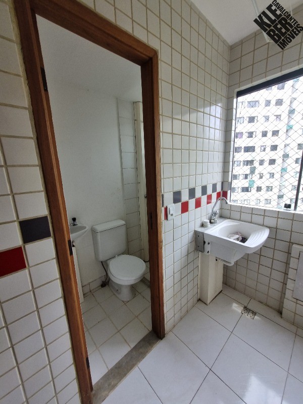 Apartamento à venda com 2 quartos, 80m² - Foto 19