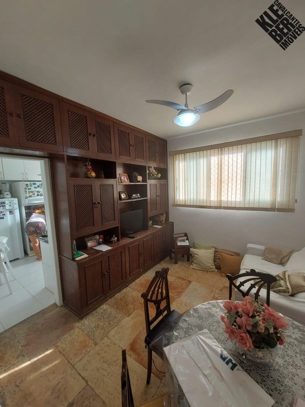 Apartamento à venda com 4 quartos, 156m² - Foto 8