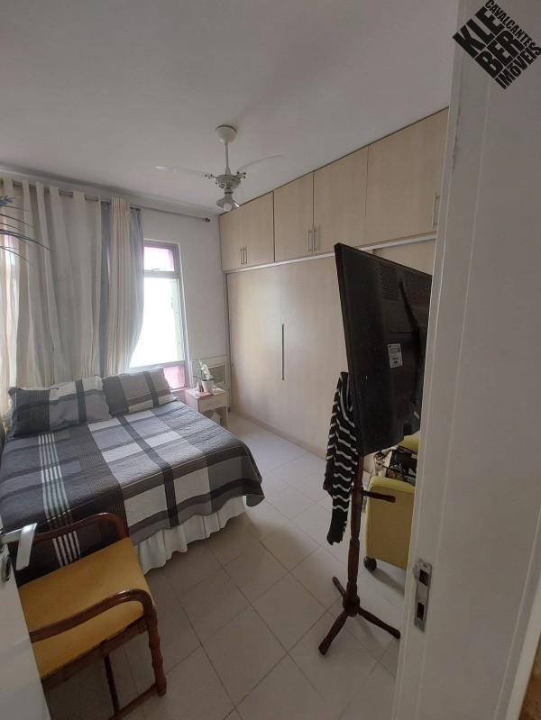 Apartamento à venda com 4 quartos, 156m² - Foto 15