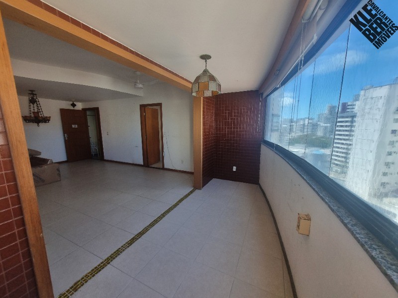 Apartamento para alugar com 2 quartos, 83m² - Foto 4