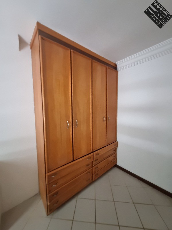 Apartamento à venda com 2 quartos, 80m² - Foto 7