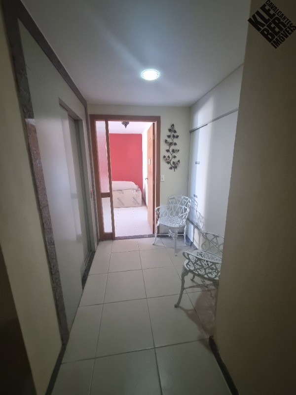 Apartamento para alugar com 2 quartos, 83m² - Foto 2