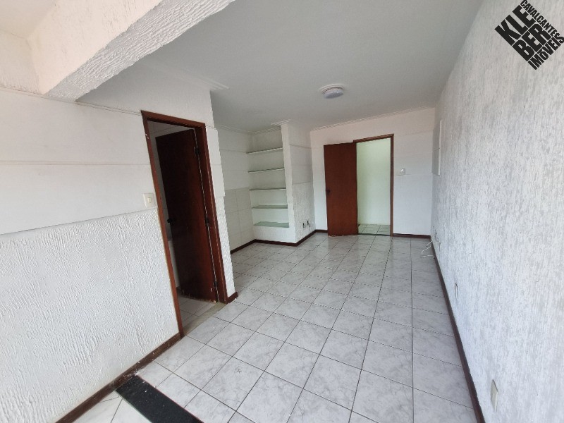 Casa à venda com 2 quartos, 84m² - Foto 21