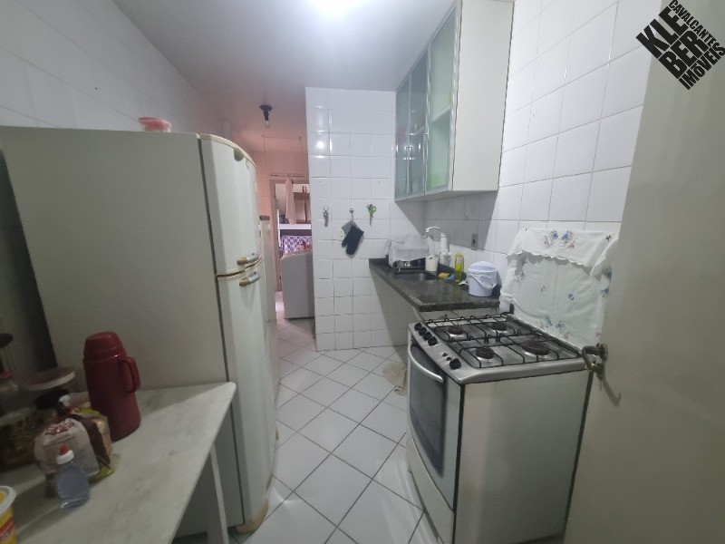 Apartamento à venda com 3 quartos, 82m² - Foto 10