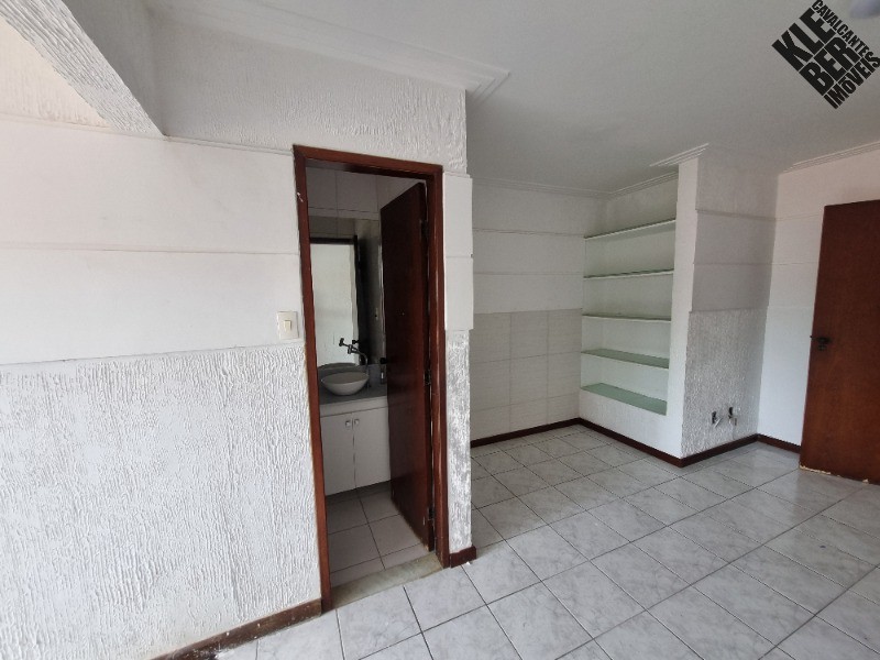 Casa à venda com 2 quartos, 84m² - Foto 20