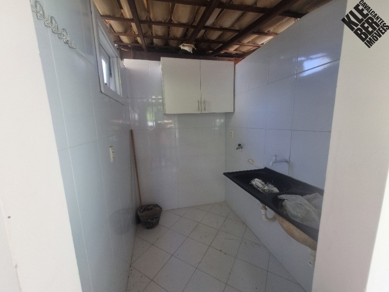 Casa à venda com 5 quartos, 200m² - Foto 17