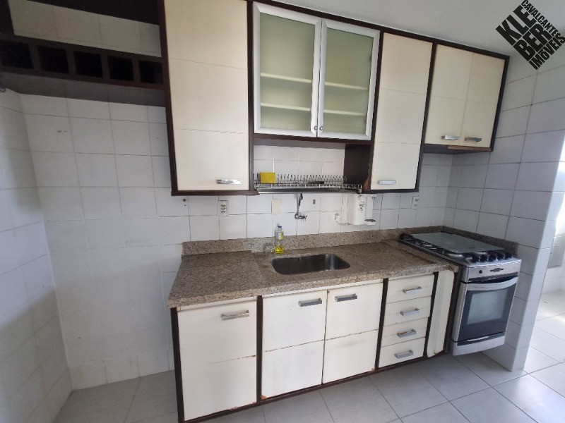 Apartamento à venda com 3 quartos, 156m² - Foto 11