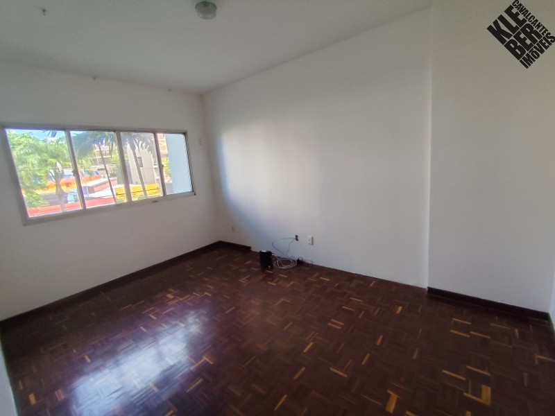 Apartamento à venda com 3 quartos, 137m² - Foto 20