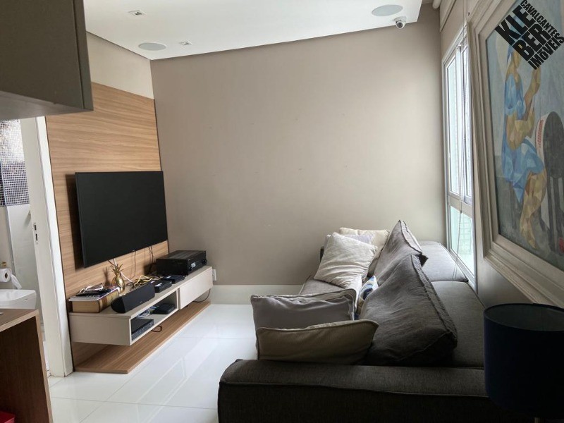 Apartamento à venda com 4 quartos, 226m² - Foto 10