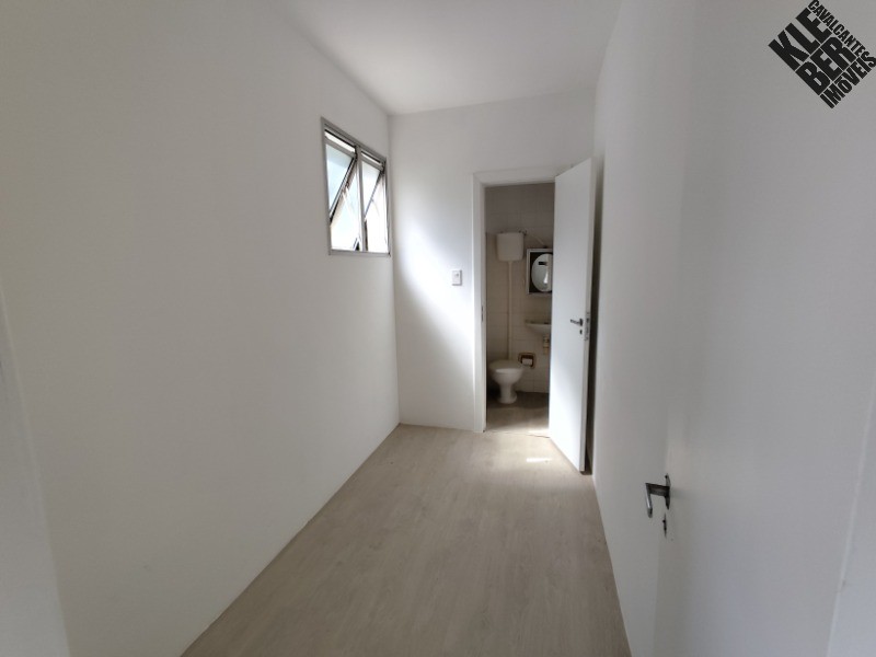 Apartamento à venda com 3 quartos, 137m² - Foto 30